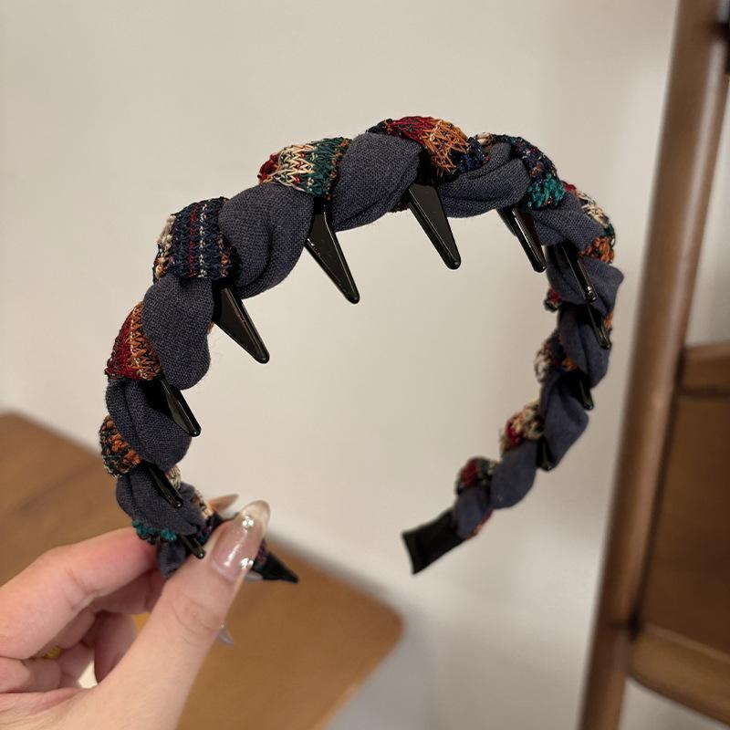 1pc Vintage Stylish Color-Contrast Twist Hairband for Women | High-Crown Design & Non-Slip Grip | Ideal for Fall\u002FWinter | Comfortable Blend