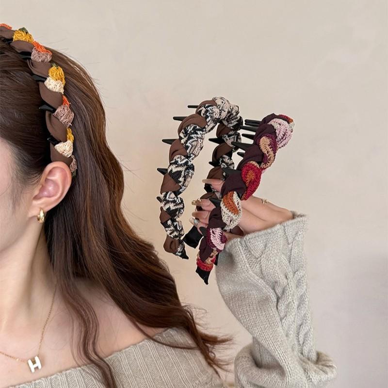 1pc Vintage Stylish Color-Contrast Twist Hairband for Women | High-Crown Design & Non-Slip Grip | Ideal for Fall\u002FWinter | Comfortable Blend