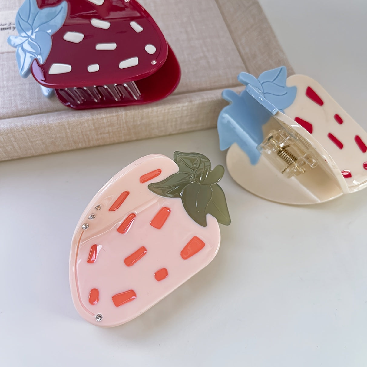 2pcs of Sweet Cream-Style Strawberry Hair Clips, Cute Fruit Acetate Hairpins for Ponytails, Shark Clips for Updos, Hair Additions