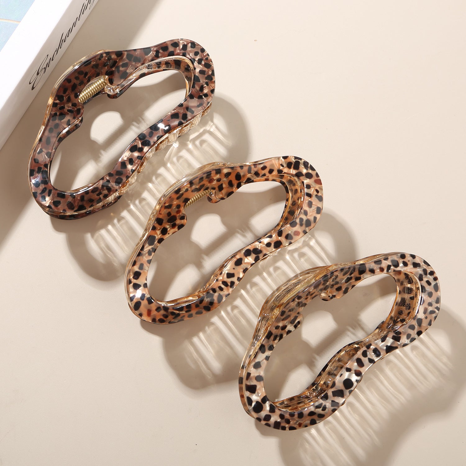 Coffee Leopard Print Retro Hong Kong Style Grab Clip Women's Clip Headgear Hairpin Back Head Shark Clip Hair Accessories