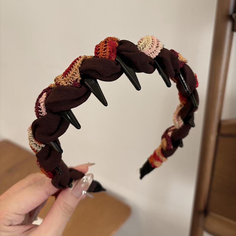 1pc Vintage Stylish Color-Contrast Twist Hairband for Women | High-Crown Design & Non-Slip Grip | Ideal for Fall\u002FWinter | Comfortable Blend